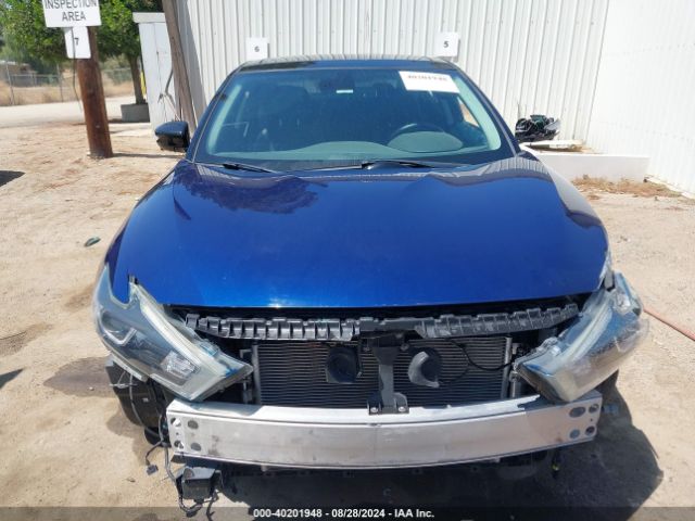 1N4AA6AP3JC362779 Nissan Maxima 3.5 Platinum