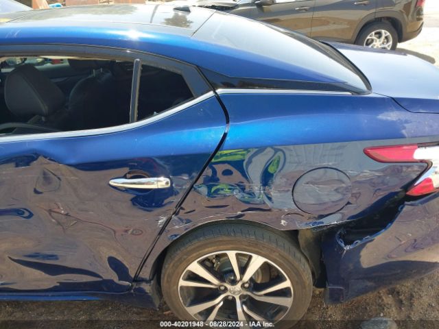 1N4AA6AP3JC362779 Nissan Maxima 3.5 Platinum