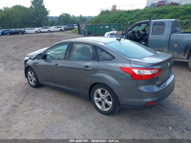 Ford FOCUS SE 2014 1FADP3F29EL355266 Image 3