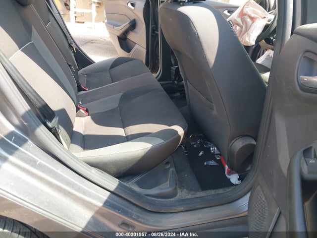 Ford FOCUS SE 2014 1FADP3F29EL355266 Image 8