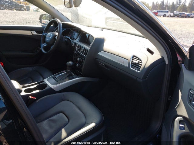 Audi A4 2.0t Premium 2014 WAUBFAFL3EN013346 Image 5