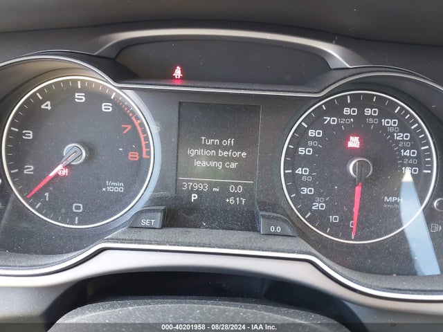 Audi A4 2.0t Premium 2014 WAUBFAFL3EN013346 Image 7