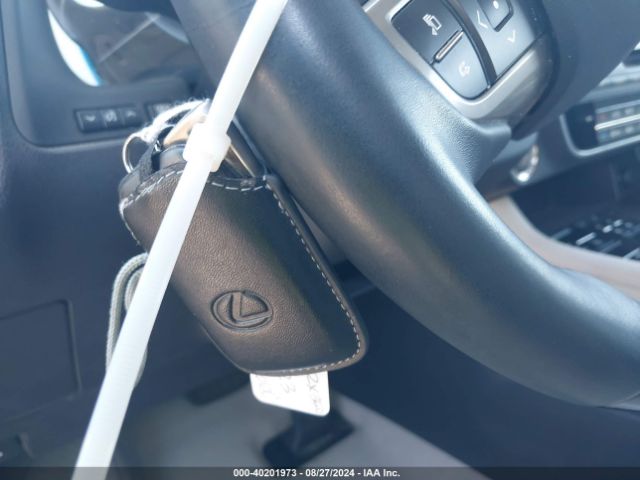 2T2BZMCA1HC091660 Lexus RX 350