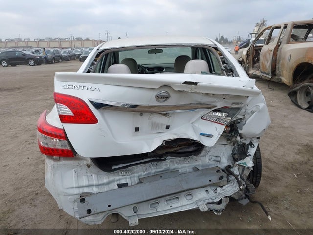 Nissan Sentra Fe+ Sv 2014 3N1AB7AP3EY245121 Image 16