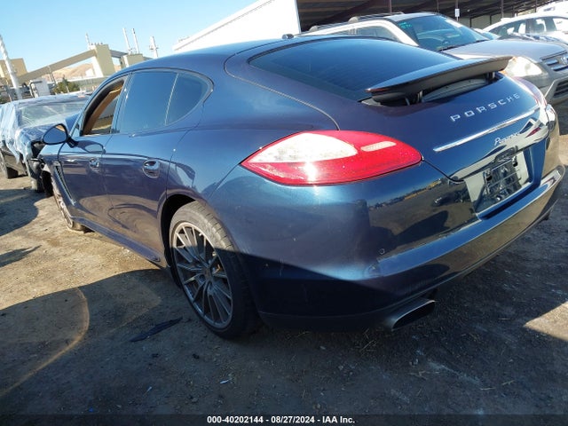2012 PORSCHE PANAMERA WP0AA2A78CL010447 Photo 2