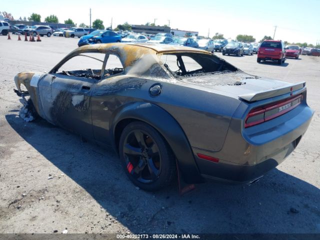 2C3CDYBT2EH101135 Dodge Challenger R/t Plus