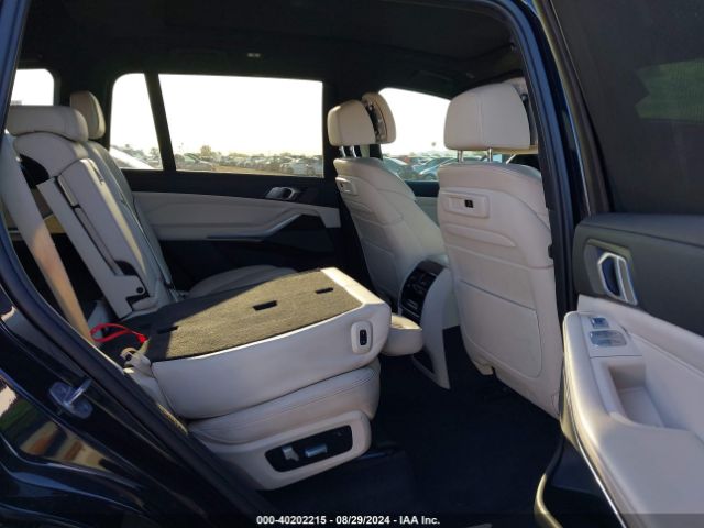5UXCW2C00M9E26924 BMW X7 Xdrive40i