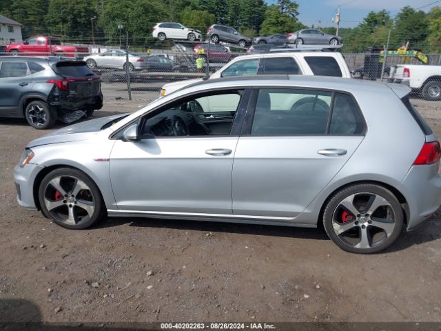 3VW5T7AU2FM060405 Volkswagen Golf Gti 2.0t Se 4-door