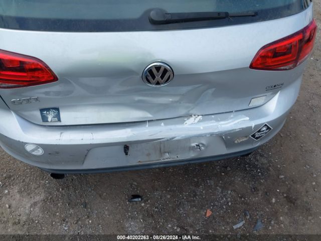 3VW5T7AU2FM060405 Volkswagen Golf Gti 2.0t Se 4-door