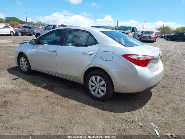 Toyota COROLLA LE 2016 5YFBURHE4GP503256 Image 3