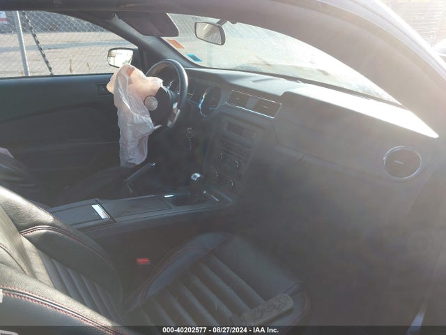 Ford Mustang V6 2014 1ZVBP8AM8E5288880 Image 5