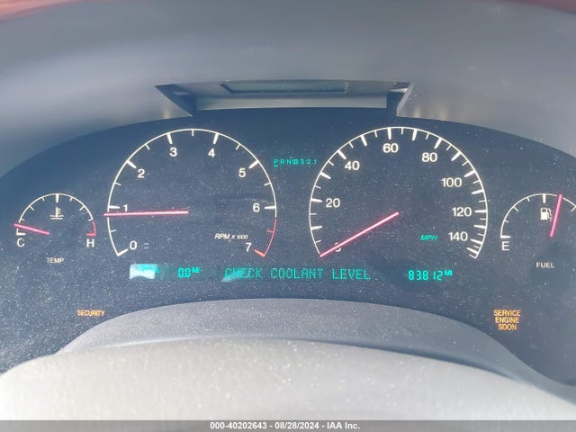 2000 CADILLAC DEVILLE 1G6KF5798YU171644 Photo 6