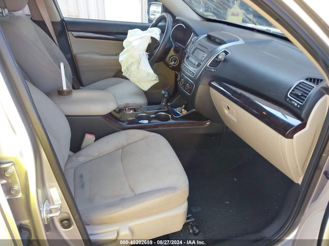KIA SORENTO LX 2014 5XYKT3A65EG538764 Image 5
