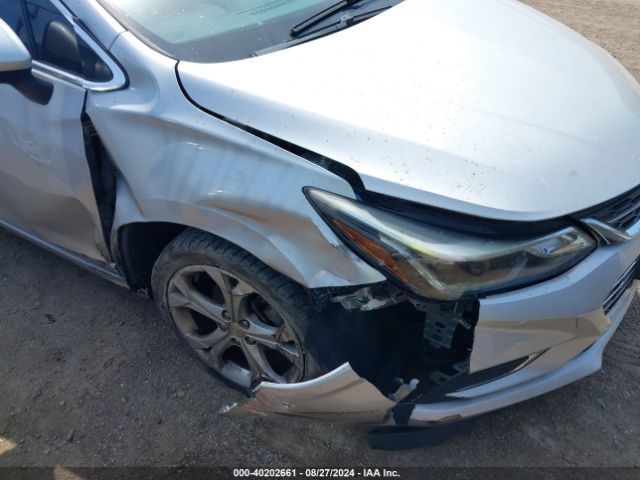 1G1BF5SM8H7109645 Chevrolet Cruze Premier Auto