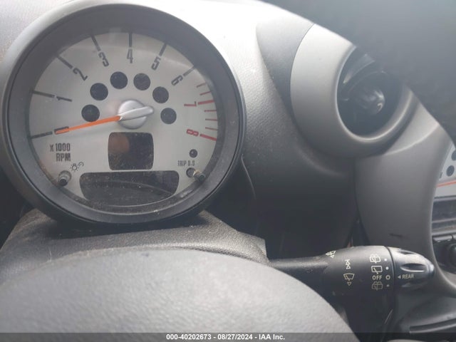 2011 MINI COOPER S COUNTRYMAN WMWZC5C50BWL55105 Photo 6