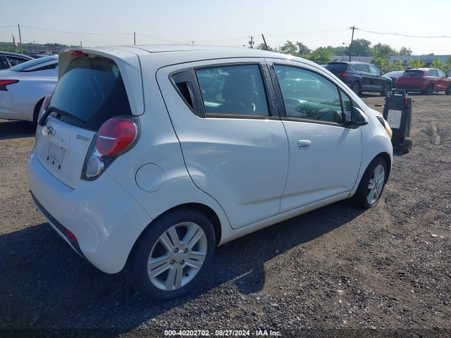 Chevrolet Spark Ls Auto 2014 KL8CB6S94EC584262 Image 4