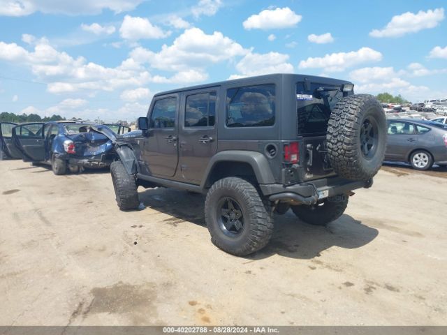 1C4BJWFG4GL243476 Jeep Wrangler Unlimited Rubicon