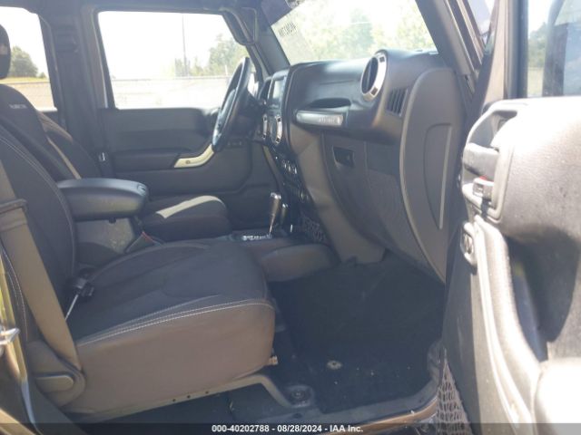 1C4BJWFG4GL243476 Jeep Wrangler Unlimited Rubicon