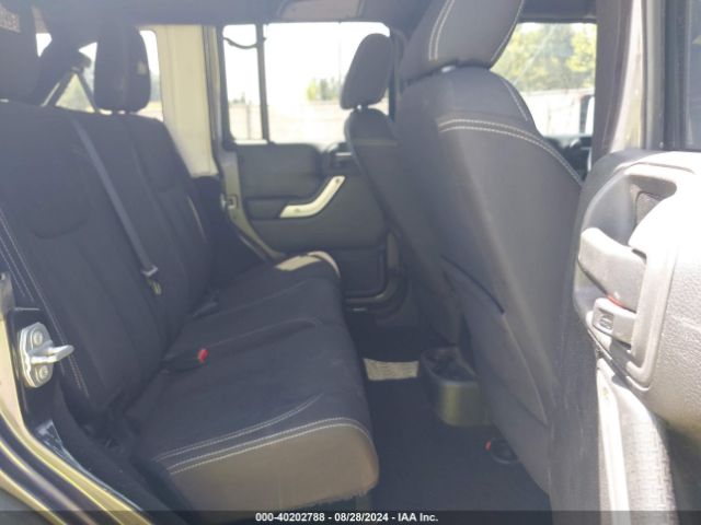 1C4BJWFG4GL243476 Jeep Wrangler Unlimited Rubicon