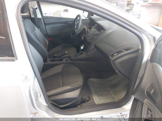 Ford FOCUS S 2014 1FADP3E25EL216561 Image 5