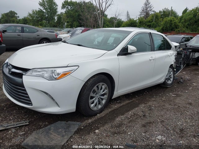 Toyota CAMRY LE 2017 4T1BF1FK9HU405506 Image 2