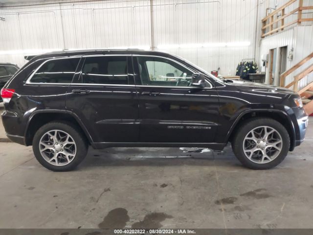 1C4RJFBG1JC365675 Jeep Grand Cherokee Sterling Edition 4x4
