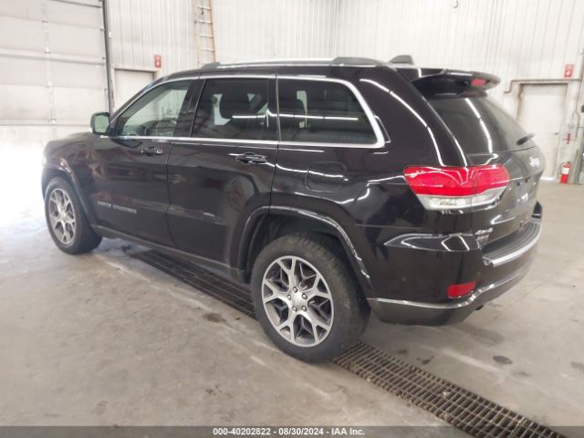 1C4RJFBG1JC365675 Jeep Grand Cherokee Sterling Edition 4x4