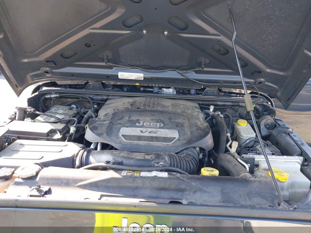1C4HJWDG0GL184519 Jeep Wrangler Unlimited Sport