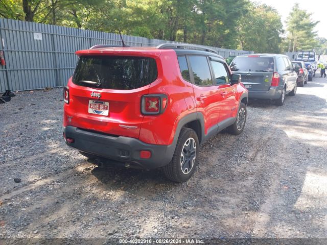 ZACCJBCT7FPB39394 Jeep Renegade Trailhawk