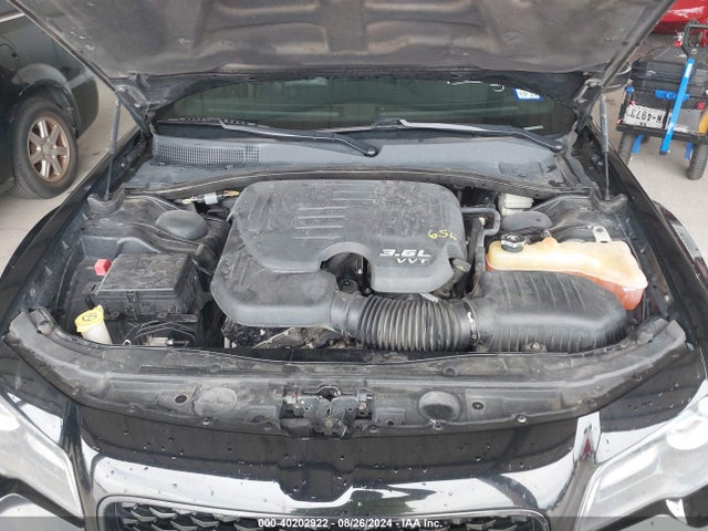 2C3CCABG2FH829925 Chrysler 300 300s