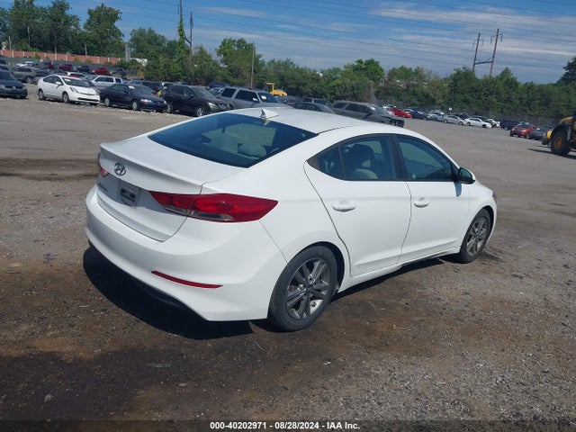 5NPD84LF0HH001410 Hyundai ELANTRA SE