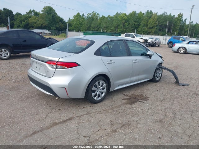 Toyota COROLLA LE 2021 5YFEPMAE9MP225094 Image 4