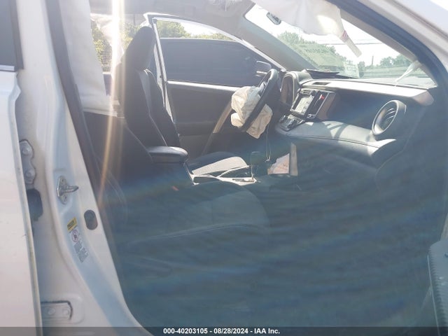 Toyota Rav4 Xle 2014 2T3RFREV1EW147560 Image 5