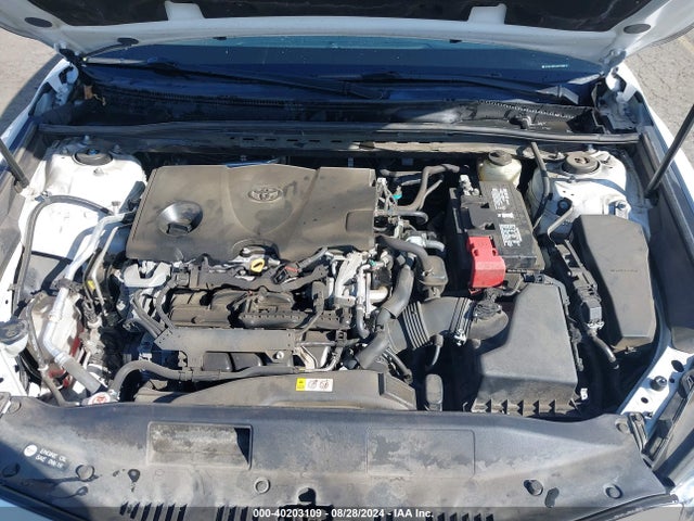 4T1B11HKXJU011658 Toyota CAMRY SE