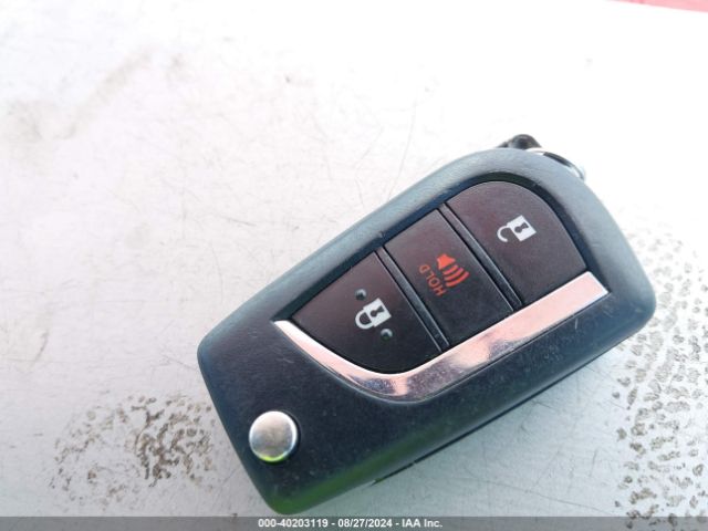 2T3H1RFV2MW156338 Toyota RAV4 LE