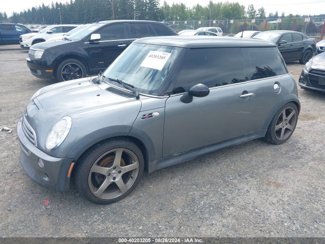 2002 MINI COOPER S WMWRE334X2TD50939 Photo 1