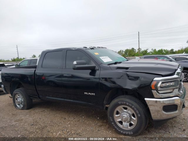 3C6UR5CL1NG368997 RAM 2500 Tradesman  4x4 6'4 Box