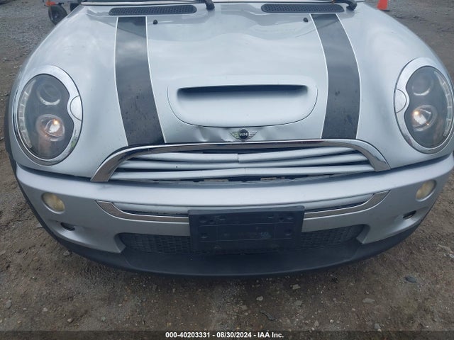 2006 MINI COOPER S WMWRE335X6TN27923 Photo 5