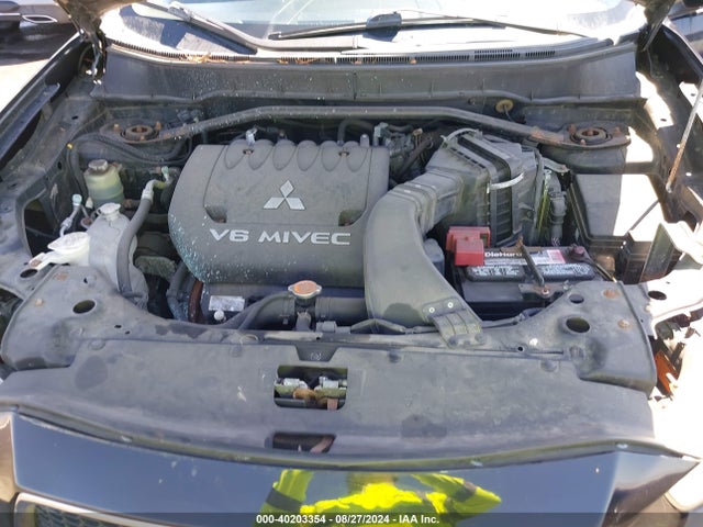 2010 MITSUBISHI OUTLANDER JA4JT5AX5AZ011863 Photo 9