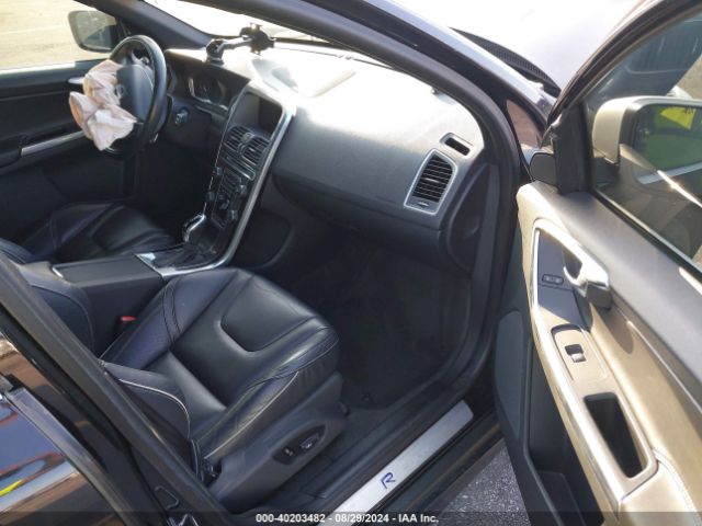 YV4902DZ4E2552170 Volvo Xc60 T6 R-design Platinum