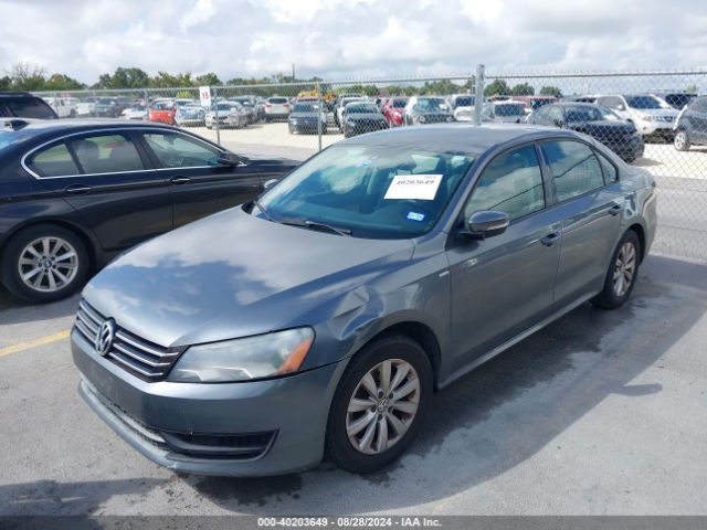 1VWAT7A32EC076920 Volkswagen Passat 1.8t Wolfsburg Edition
