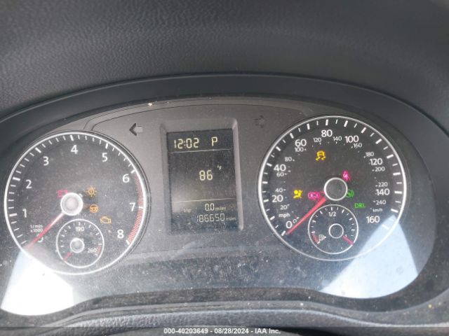 1VWAT7A32EC076920 Volkswagen Passat 1.8t Wolfsburg Edition