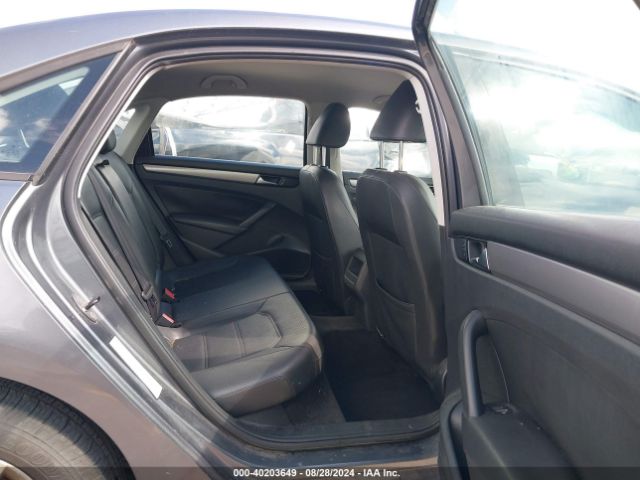 1VWAT7A32EC076920 Volkswagen Passat 1.8t Wolfsburg Edition