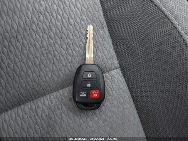 Toyota COROLLA LE 2017 2T1BURHE6HC838598 Image 11