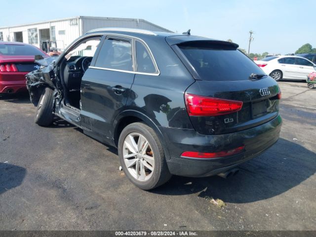 WA1EFCFS2GR012360 Audi Q3 2.0t Premium Plus