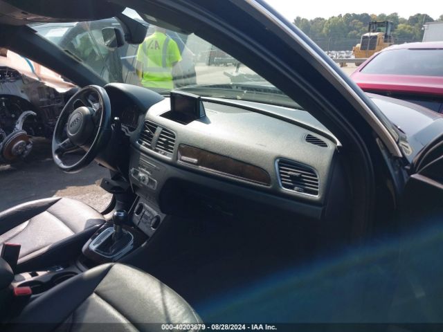 WA1EFCFS2GR012360 Audi Q3 2.0t Premium Plus