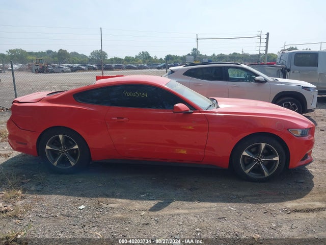 Ford Mustang Ecoboost 2015 1FA6P8TH5F5430033 Image 13