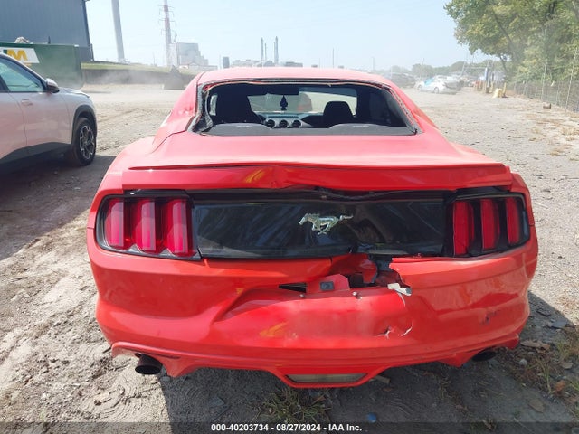 Ford Mustang Ecoboost 2015 1FA6P8TH5F5430033 Image 16