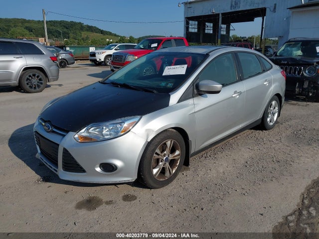 Ford FOCUS SE 2014 1FADP3F25EL170504 Image 2