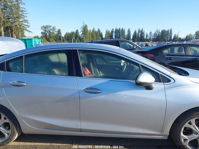 Chevrolet Cruze Premier Auto 2018 1G1BF5SM3J7142896 Image 13